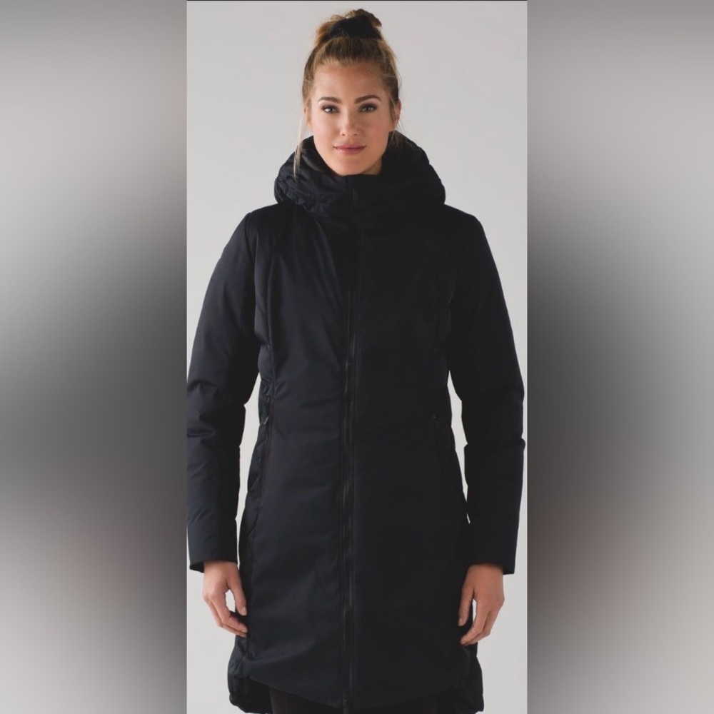 Lululemon Fluff the Cold Parka Sz 6